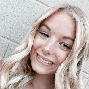 Meet your Posher, Reese